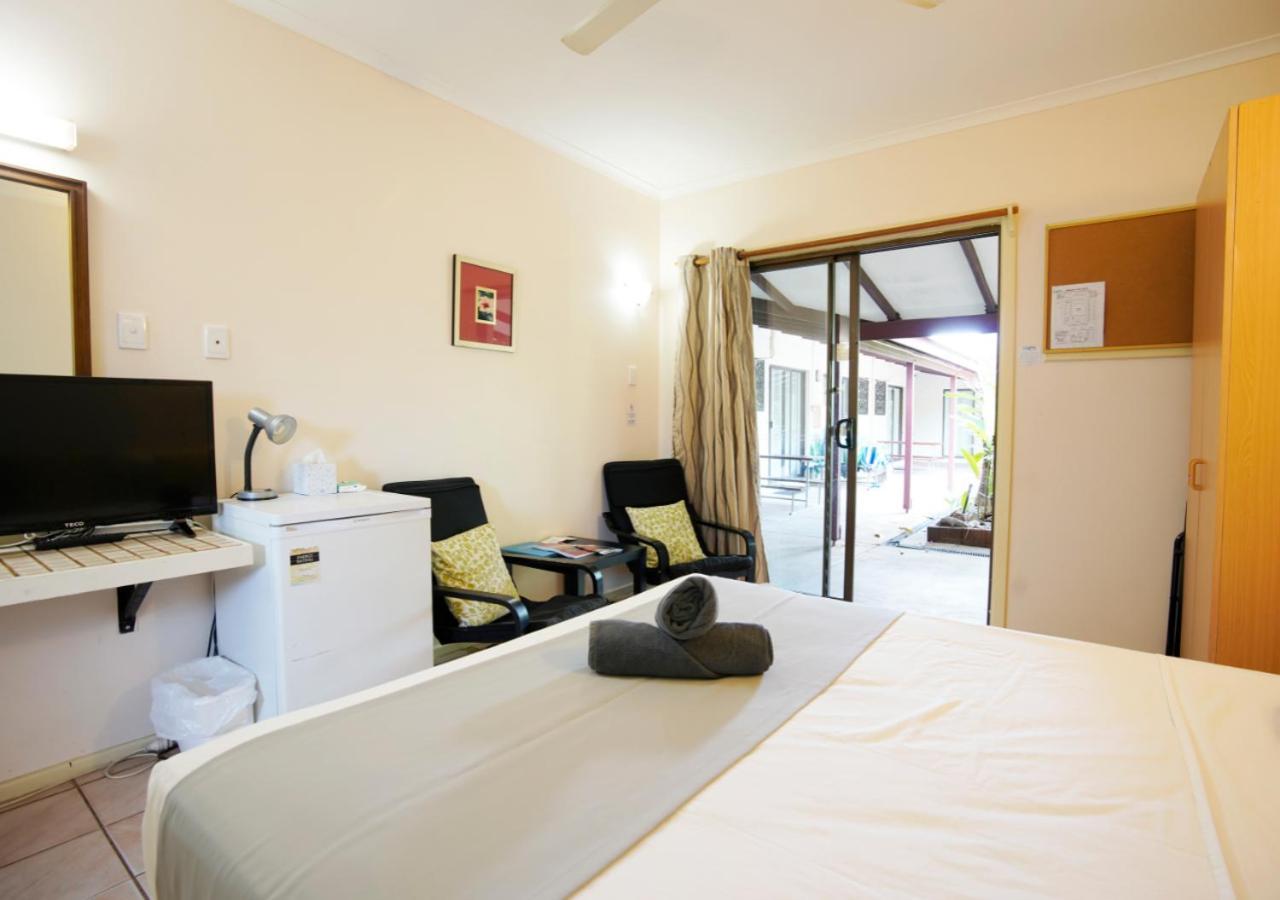 Kimberley Croc Motel Kununurra Exterior photo